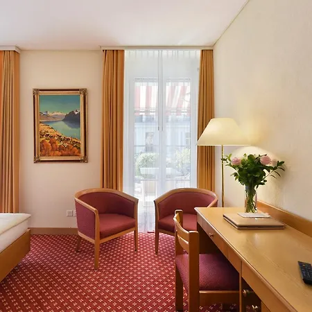 Elite Hotel 3*