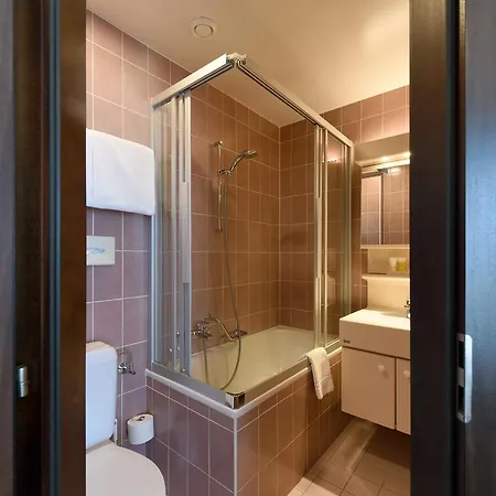 Hotel Elite 3*
