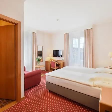 Elite Hotel 3*